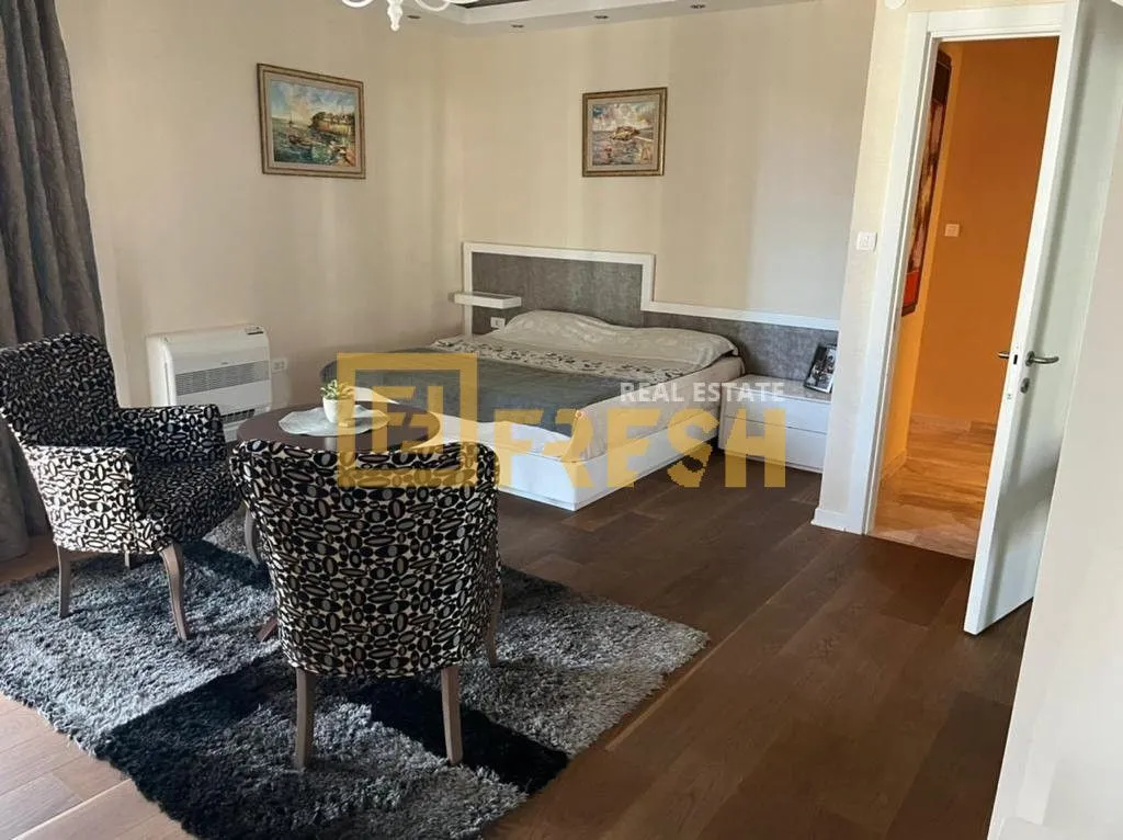 Sale, three bedroom apartment, 185m², Budva, Crna Gora
