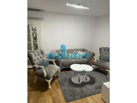 Izdavanje, stan, 60m², Savski Venac, Beograd