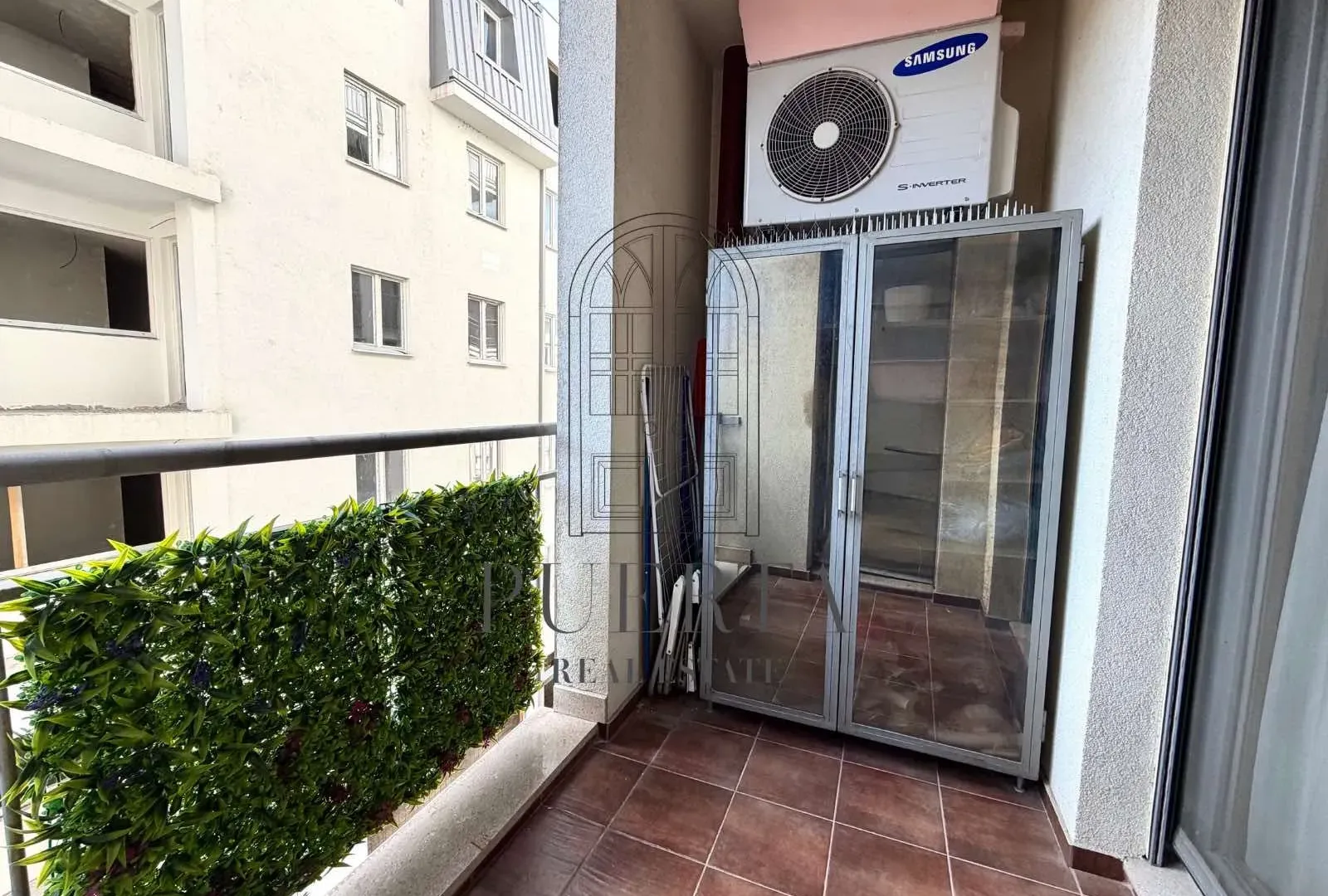 Izdavanje, jednosoban stan, 49m², Krivi Most, Podgorica