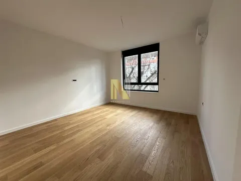 Izdavanje, poslovni prostor, 126m², Novi Sad, Srbija - image 8