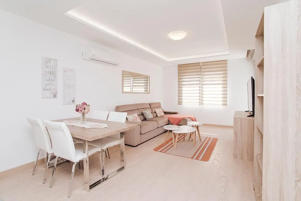 Prodaja, jednosoban stan, 57m², Pod Kuk, Tivat