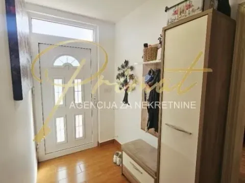 Prodaja, kuća, 274m², Kotež, Palilula Sve Podlokacije - image 16