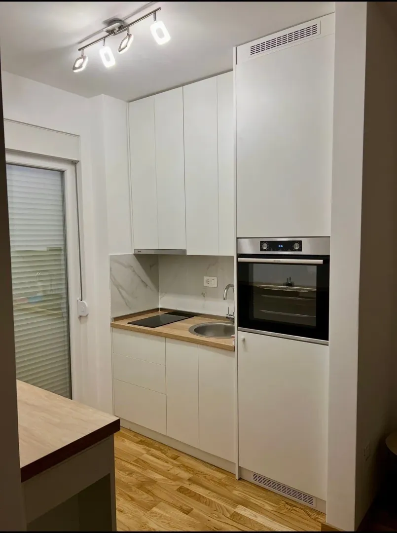 Rent, one bedroom apartment, 38m², Bečići, Budva