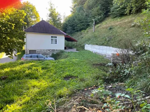 Sale, house, 100m², Mojkovac, Crna Gora - image 1