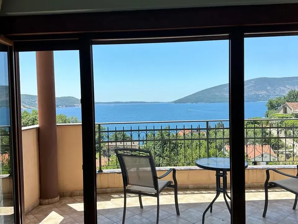 Sale, apartment, 88m², Herceg Novi, Crna Gora