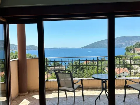 Sale, apartment, 88m², Herceg Novi, Crna Gora