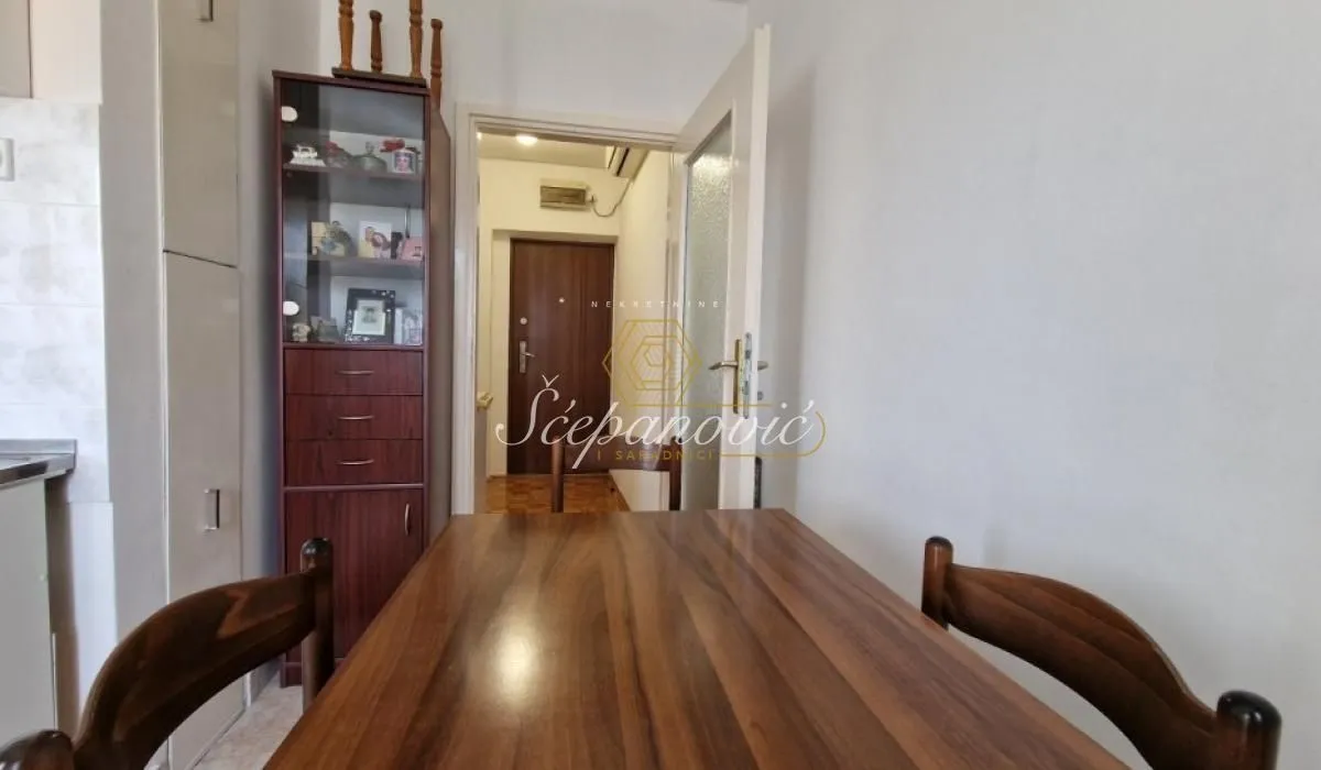 Prodaja, jednosoban stan, 34m², Šarengrad, Novi Sad Sve Podlokacije