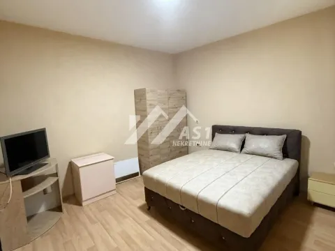 Izdavanje, dvosoban stan, 52m², Podbara, Novi Sad Sve Podlokacije - image 5