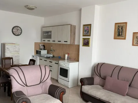 Rent, two bedroom apartment, 69m², Centar, Bar - image 3