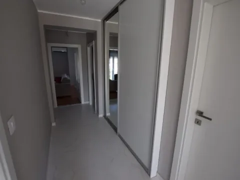 Rent, two bedroom apartment, 90m², Centar, Tivat - image 3