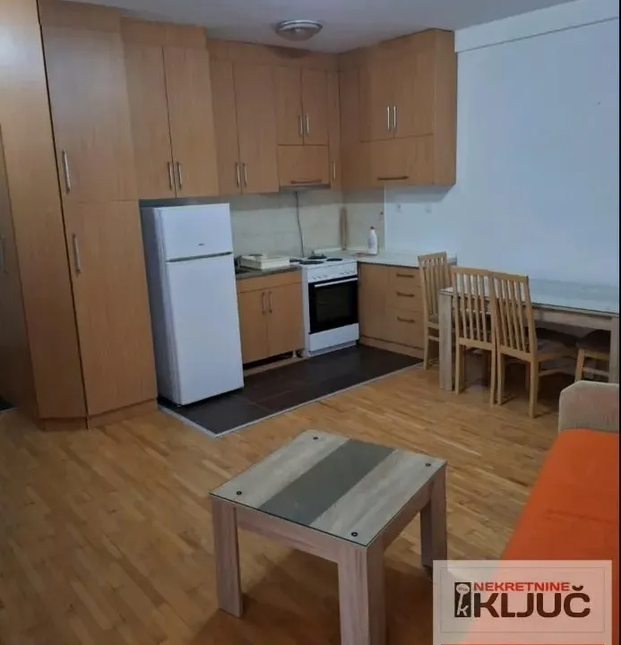 Rent, two bedroom apartment, 46m², Novo naselje, Novi Sad