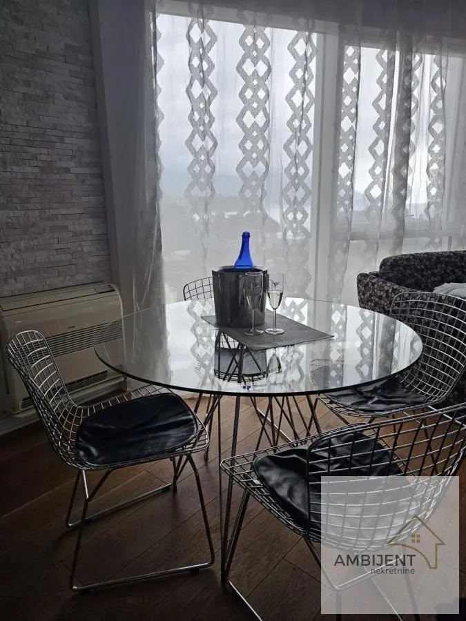 Prodaja, trosoban stan, 77m², Budva, Crna Gora