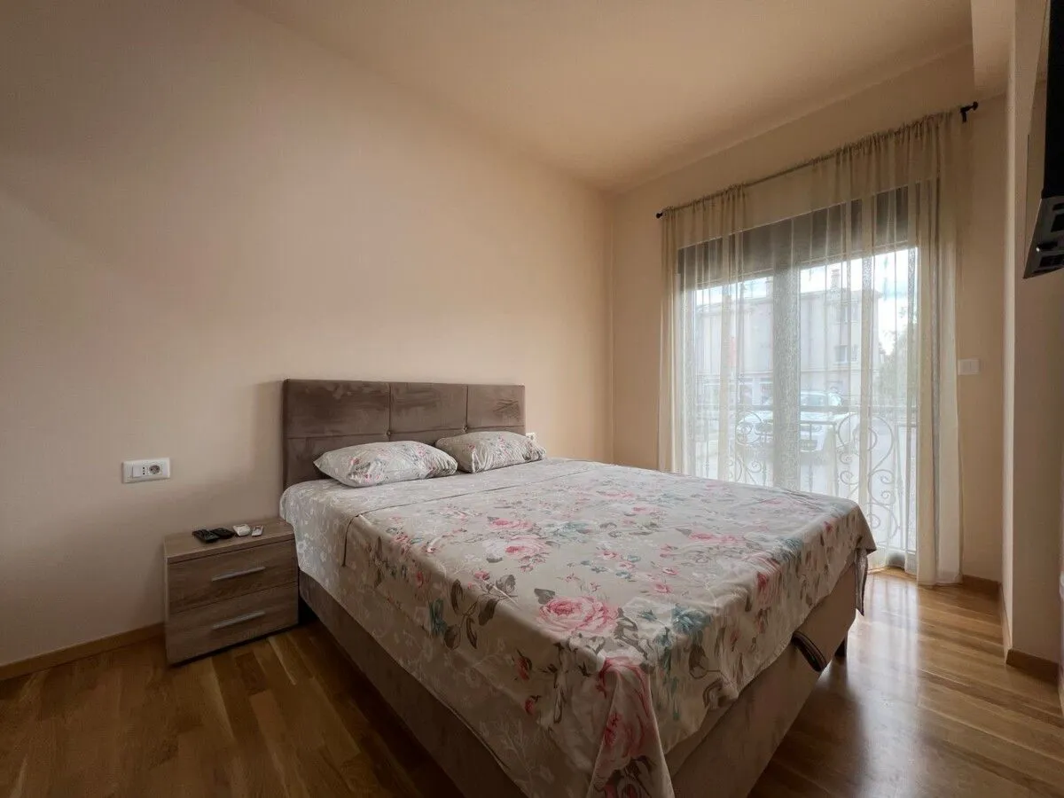 Rent, two bedroom apartment, 76m², Dalmatinska ulica, Podgorica