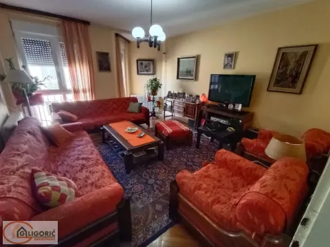 Sale, three bedroom apartment, 96m², Centar, Novi Sad