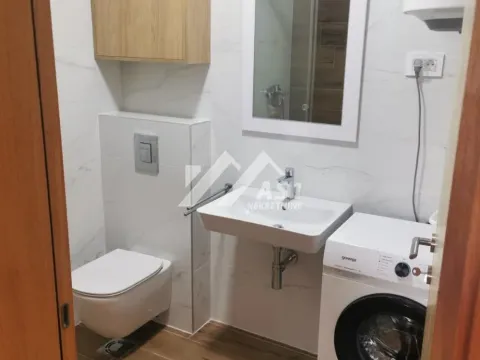 Izdavanje, dvosoban stan, 45m², Centar, Novi Sad - image 7