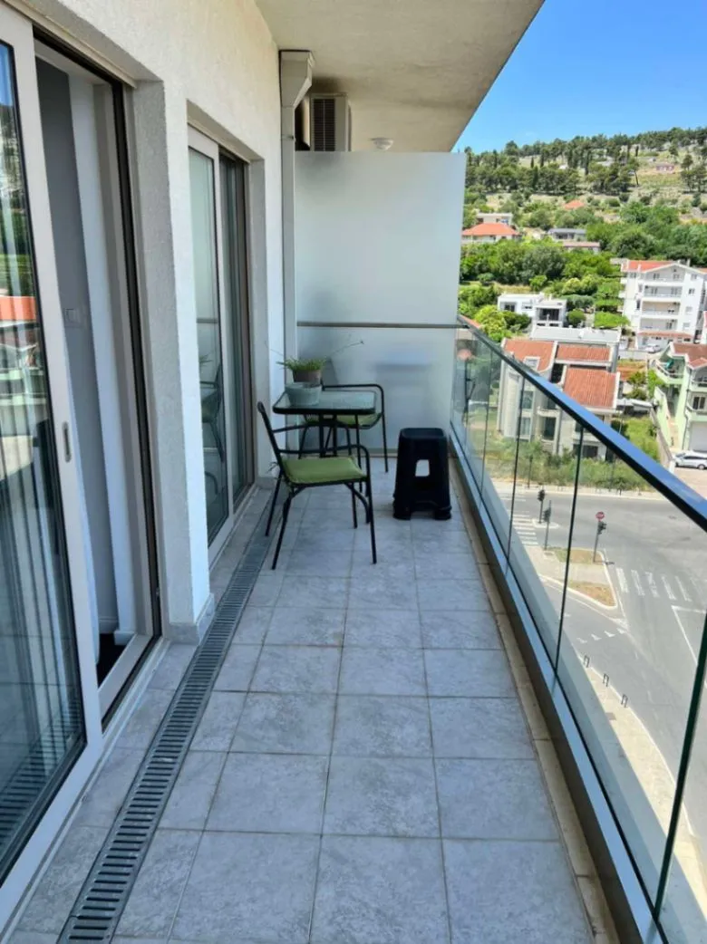 Rent, one bedroom apartment, 48m², Momišići, Podgorica