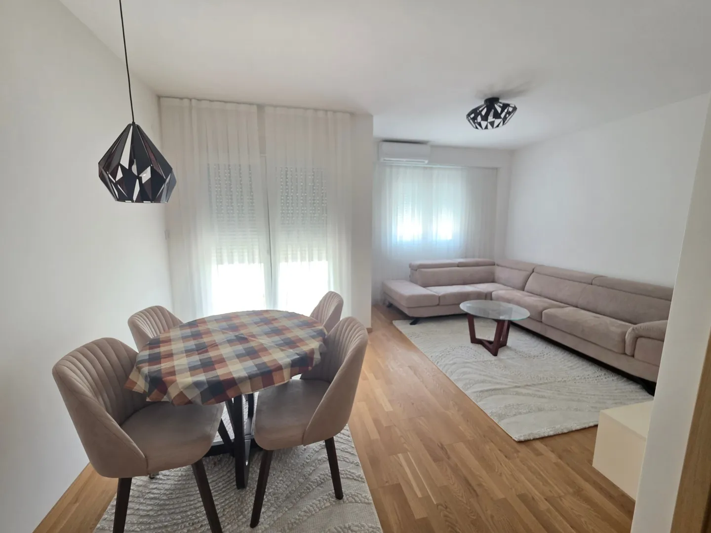 Rent, two bedroom apartment, 65m², Pobrežje, Podgorica
