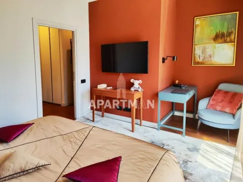 Rent, apartment, 136m², Tašmajdan, Palilula Sve Podlokacije - image 9