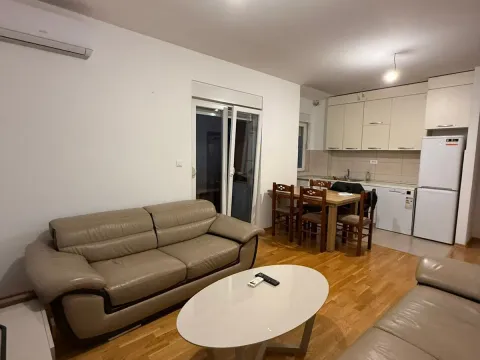 Rent, two bedroom apartment, 57m², Tuški Put, Podgorica - image 2