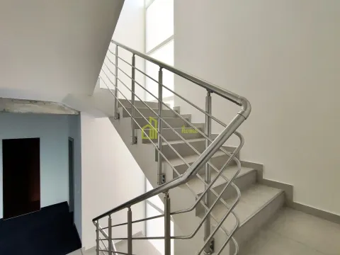 Izdavanje, poslovni prostor, 700m², Zabjelo, Podgorica - image 3