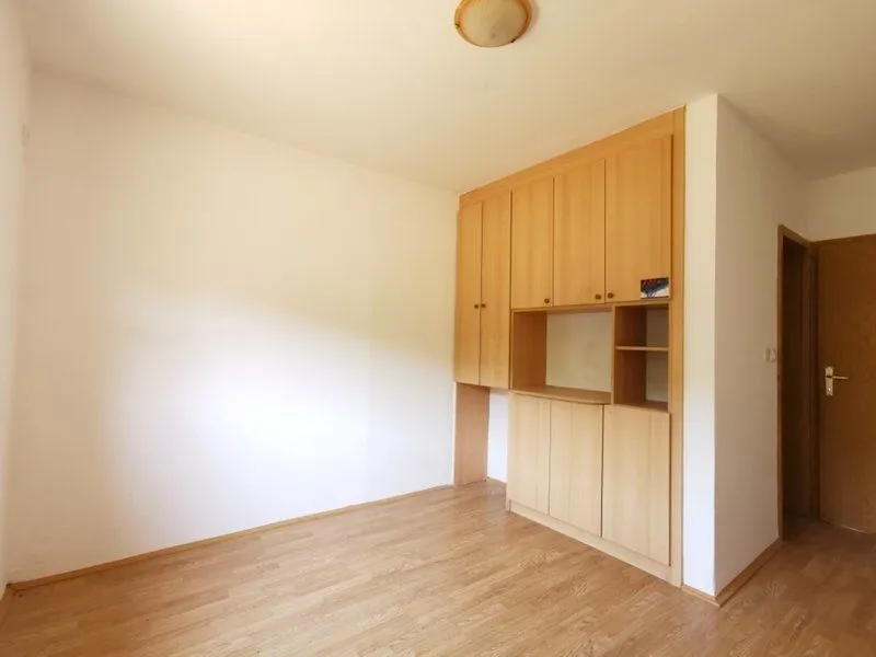 Sale, office space, 546m², Velje Brdo, Podgorica