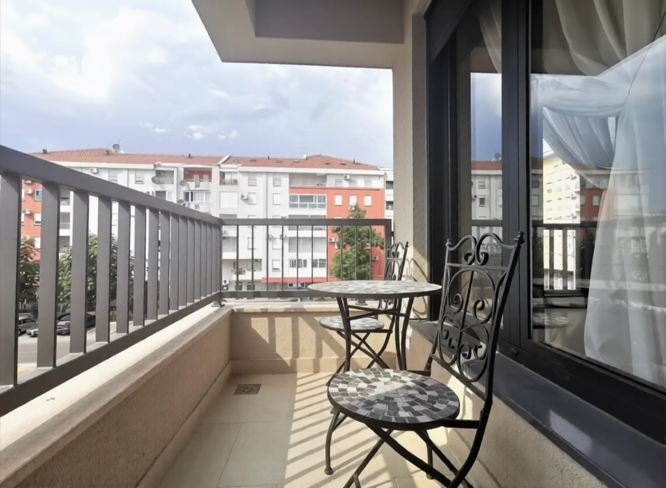 Prodaja, jednosoban stan, 45m², Blok 9, Podgorica