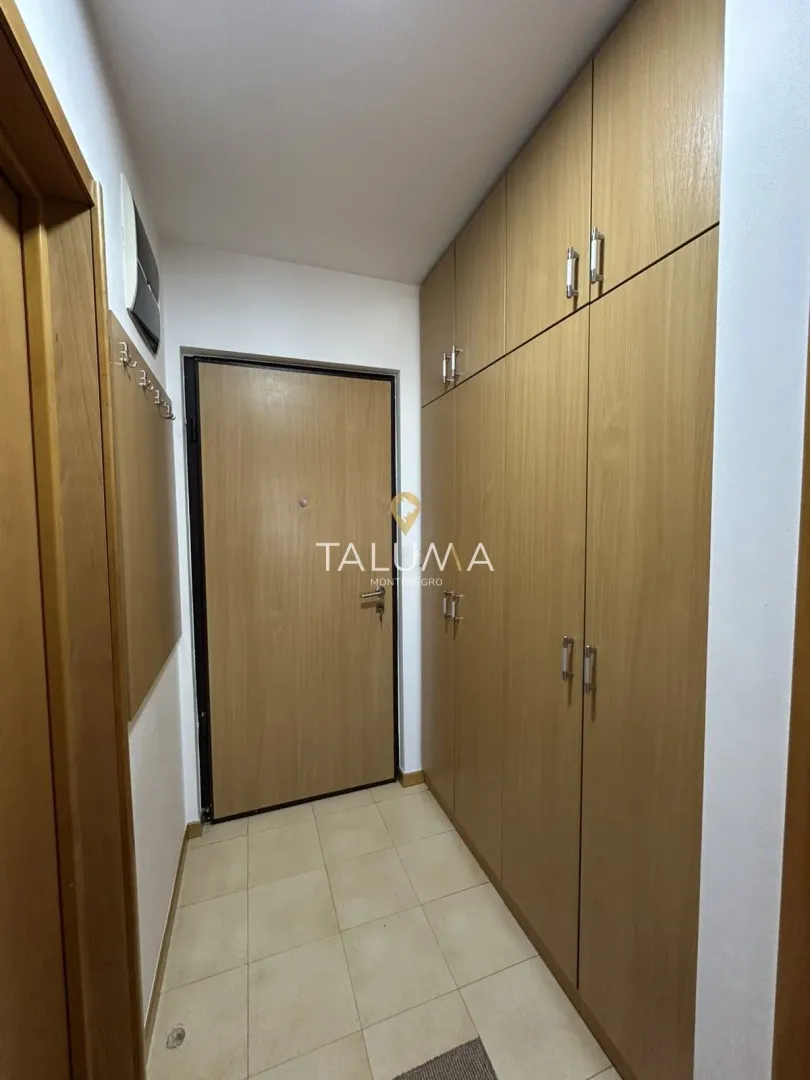 Rent, one bedroom apartment, 45m², Stari Aerodrom, Podgorica