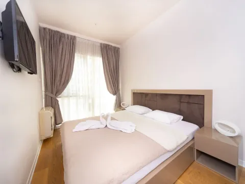 Izdavanje, jednosoban stan, 60m², Budva, Crna Gora - image 6