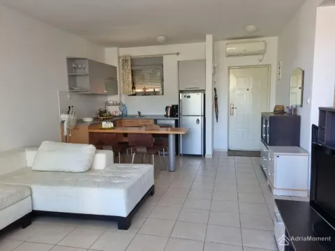 Prodaja, dvosoban stan, 54m², Petrovac, Budva - image 10