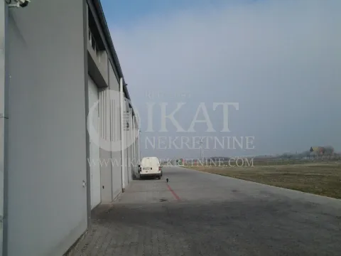 Sale, office space, 1045m², Karlovčić, Pećinci - image 4