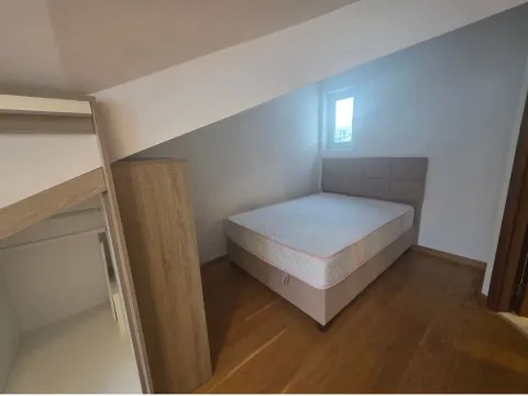 Rent, two bedroom apartment, 75m², Stara Varoš, Podgorica - image 9