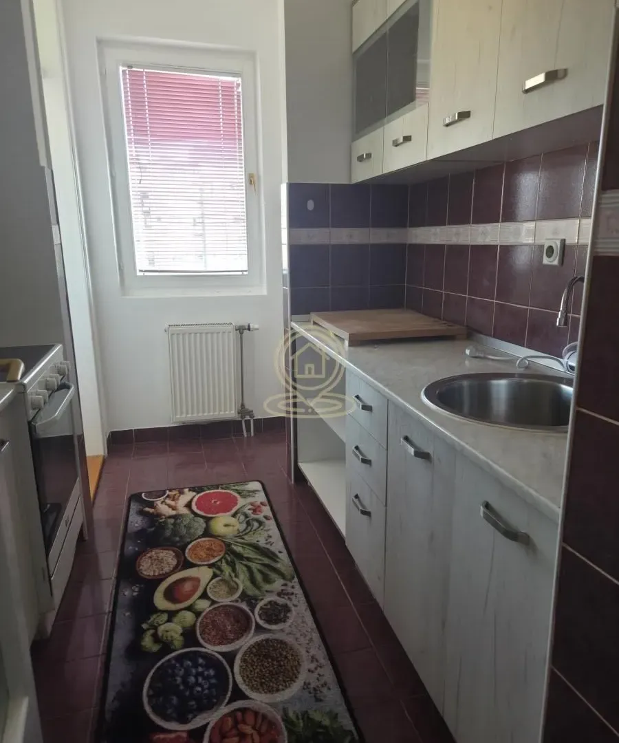 Prodaja, četvorosoban stan, 90m², Medijana, Niš