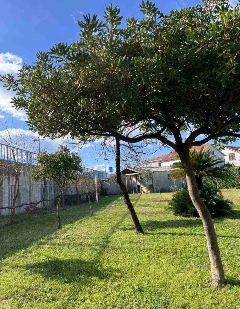 Sale, house, 165m², Bar, Crna Gora