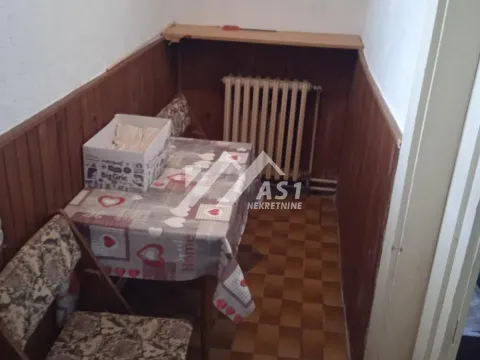Izdavanje, jednosoban stan, 27m², Adamovićevo Naselje, Novi Sad Sve Podlokacije - image 4