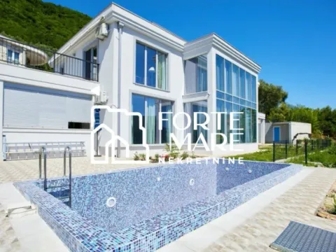 Prodaja, kuća, 335m², Kumbor, Herceg Novi