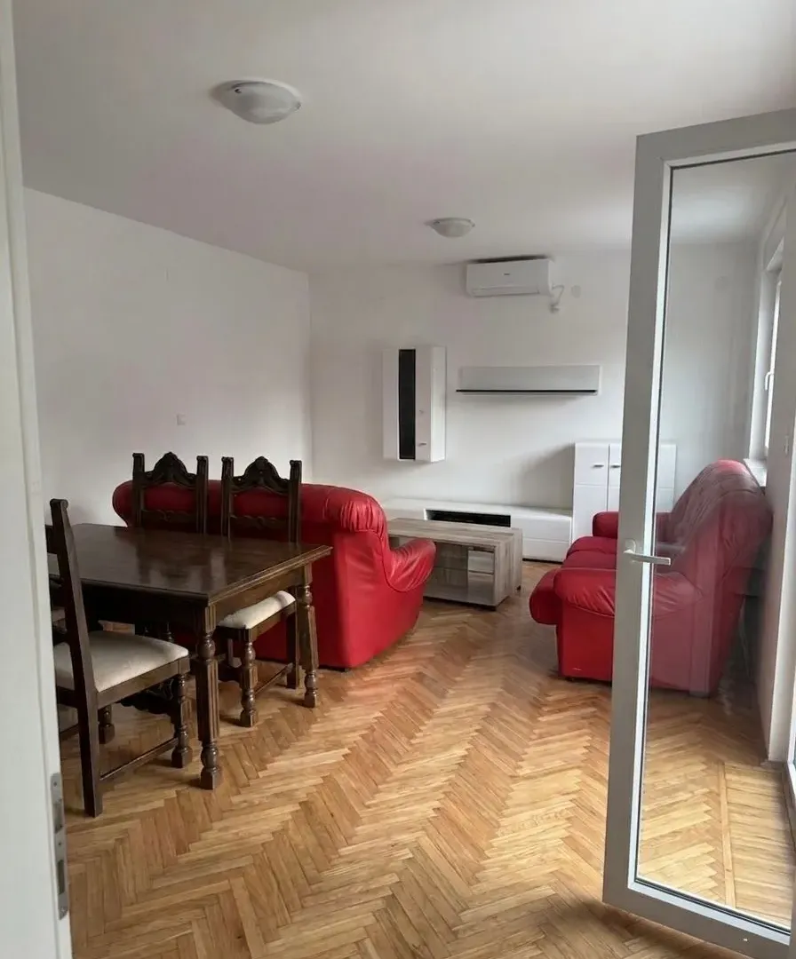 Rent, house, 180m², Palilula Sve Podlokacije, Beograd