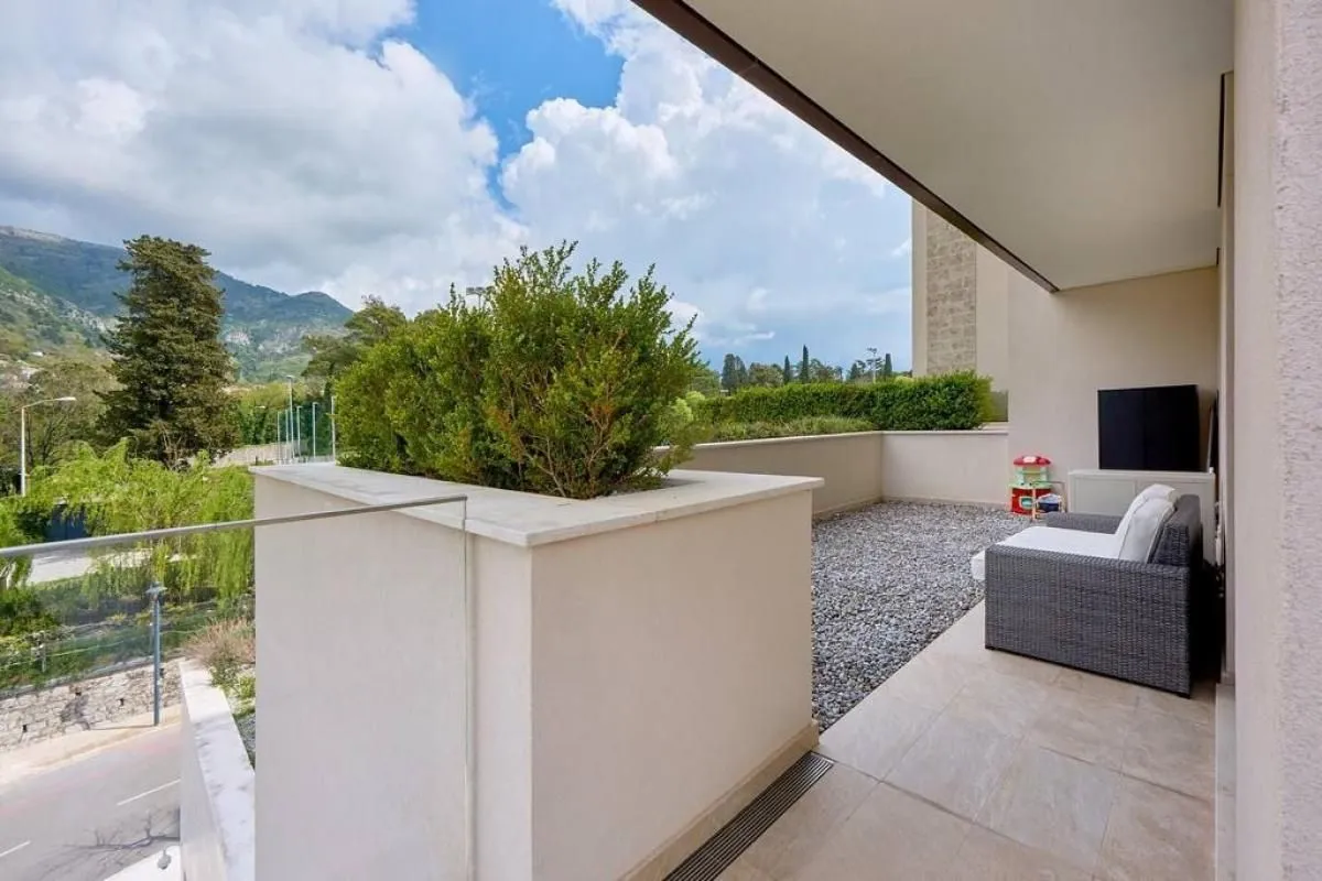 Sale, two bedroom apartment, 151m², Porto Montenegro, Tivat