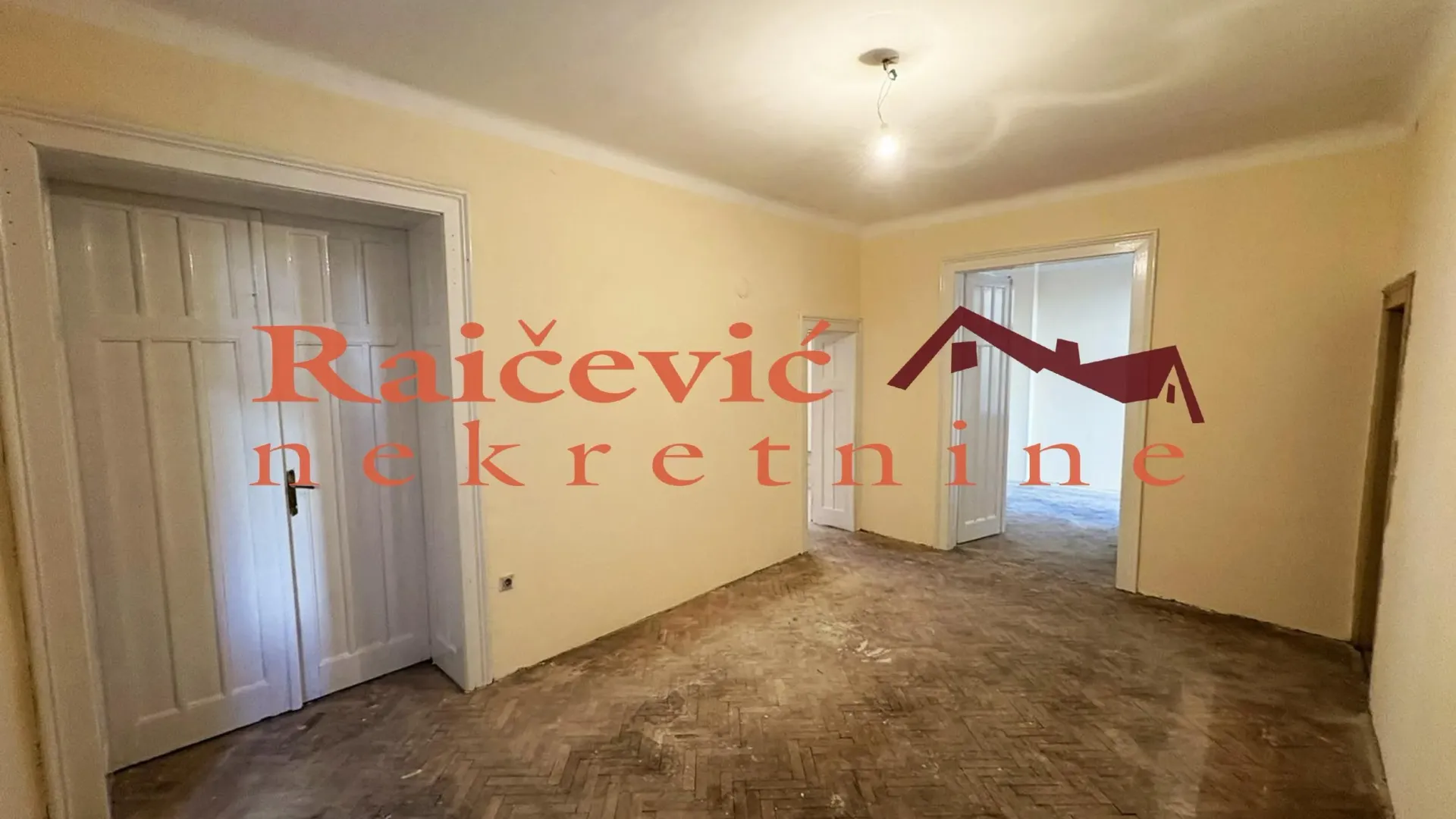 Sale, four bedroom apartment, 91m², Stari Grad, Beograd