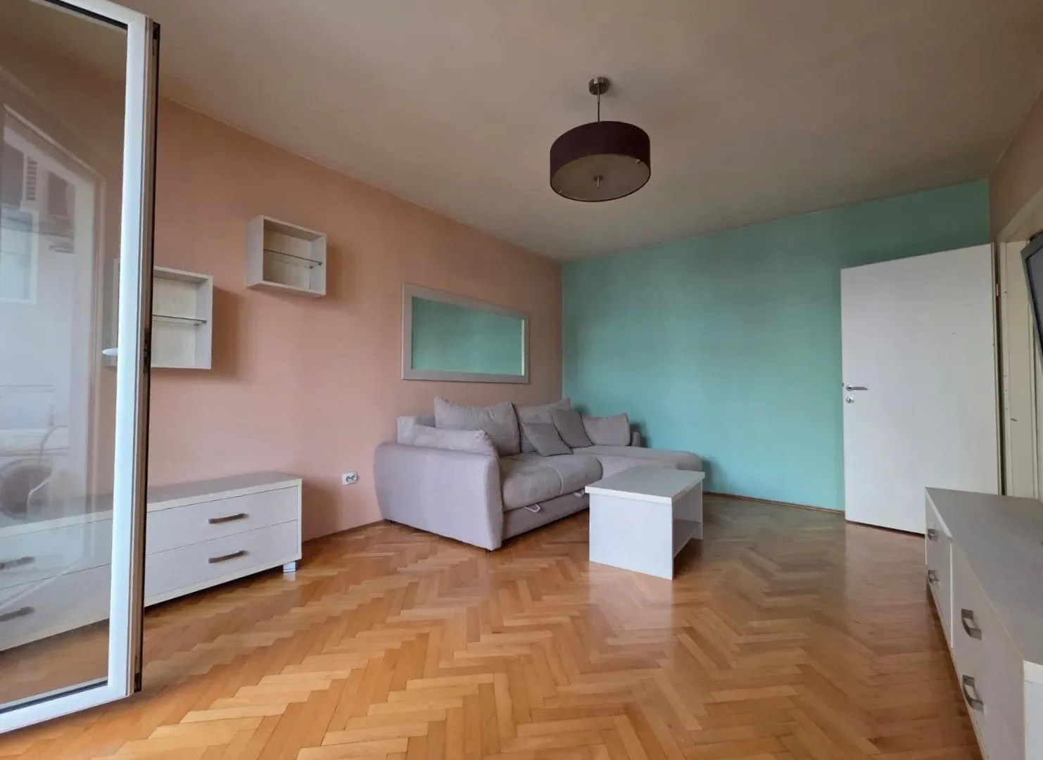Sale, one bedroom apartment, 44m², Centar, Podgorica