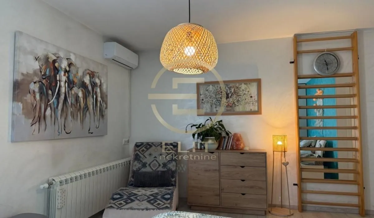 Sale, house, 273m², Petrovaradin, Novi Sad