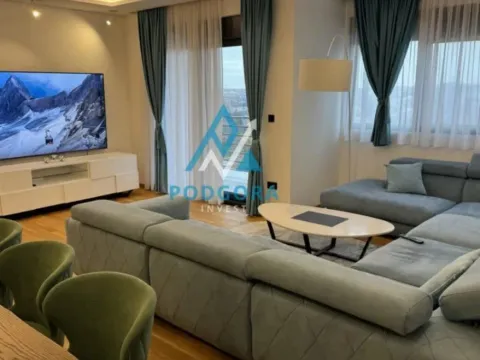 Prodaja, trosoban stan, 132m², Gorica C, Podgorica - image 12