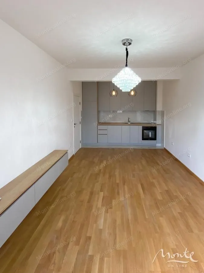 Prodaja, jednosoban stan, 48m², Zabjelo, Podgorica