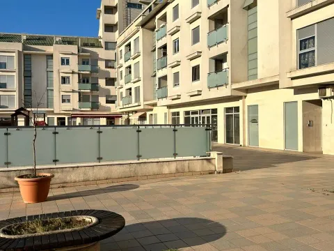 Izdavanje, stan, 50m², Tološka šuma, Podgorica - image 10