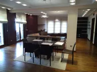 Izdavanje, četvorosoban stan, 270m², Vračar Hram, Vračar Sve Podlokacije - image 7