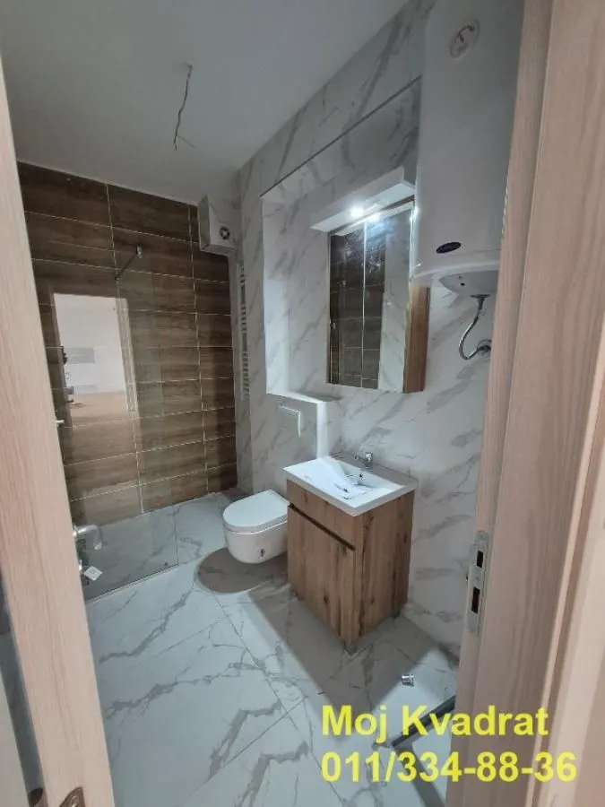 Prodaja, trosoban stan, 71m², Centar, Stara Pazova
