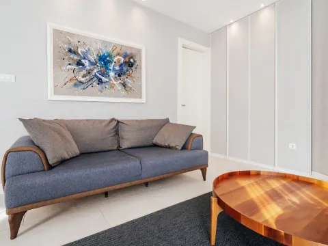 Prodaja, jednosoban stan, 45m², Centar, Tivat - image 6