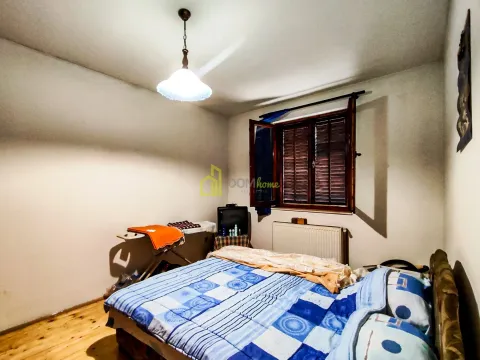 Sale, house, 260m², Velje Brdo, Podgorica - image 2