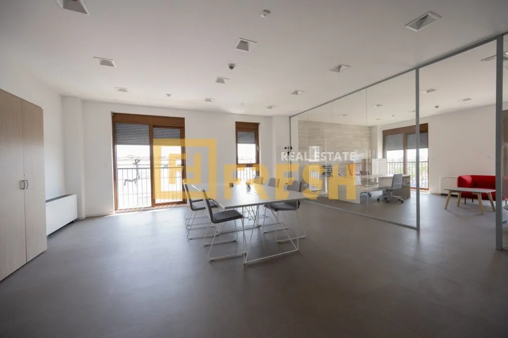 Rent, office space, 178m², Preko Morače, Podgorica