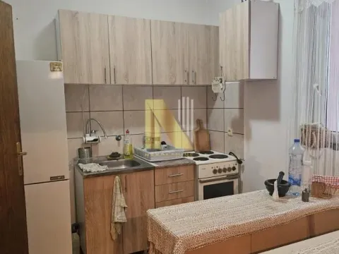 Izdavanje, jednosoban stan, 36m², Bulevar patrijarha Pavla, Novi Sad Sve Podlokacije - image 4