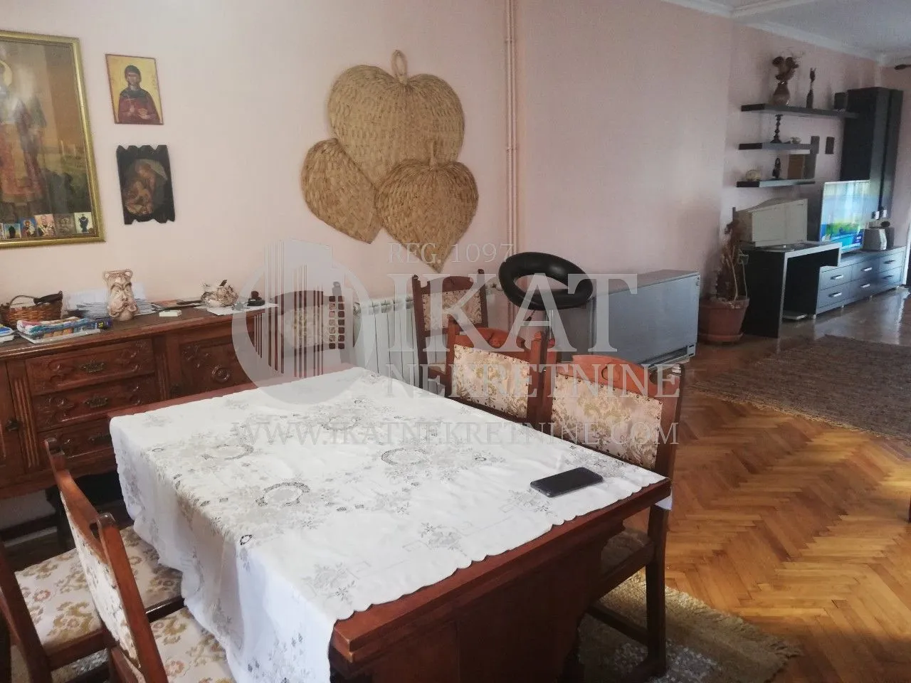Rent, four bedroom apartment, 120m², Voždovac Sve Podlokacije, Beograd